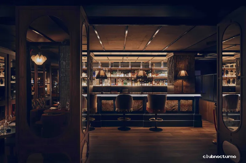 Feten club clandestino by SLVJ