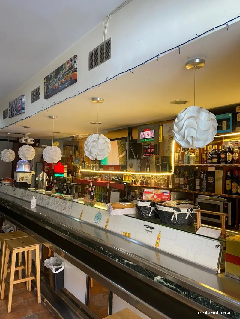 Bar Colombiano El Encinar