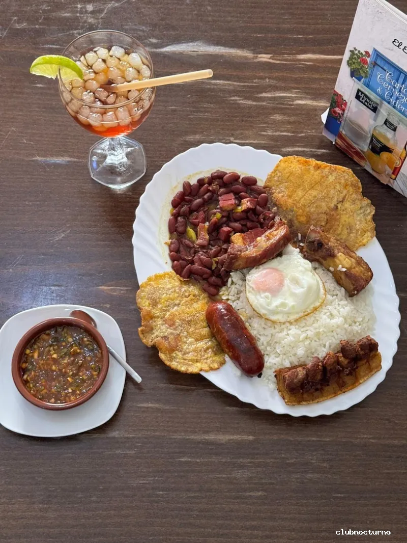 Bar Colombiano El Encinar