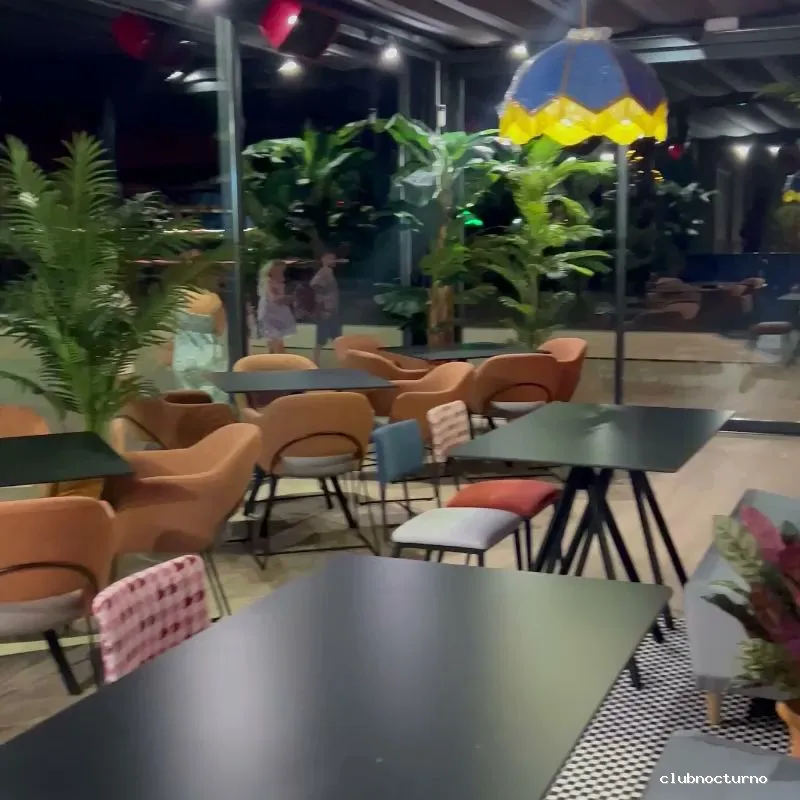 Fanatical Restaurant & Cocktail Lounge - Restaurante Arenal Javea