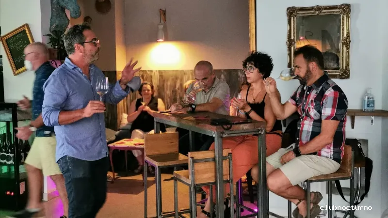 The Artist Bar Valencia