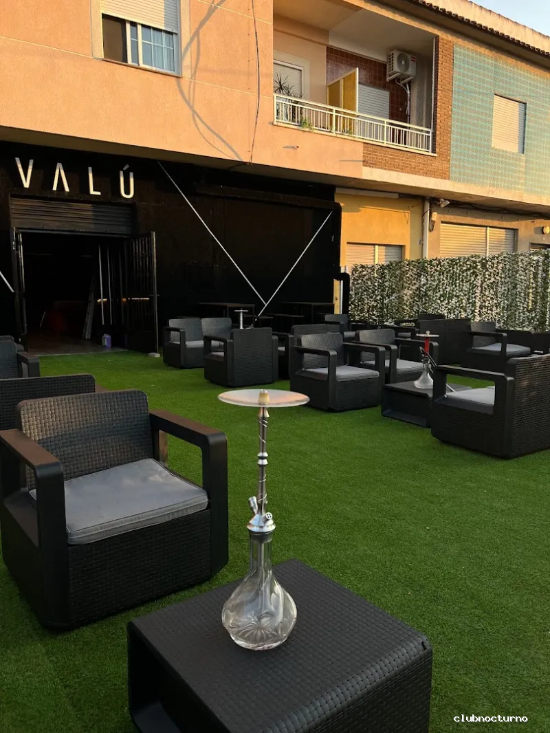 Valú Shisha Lounge