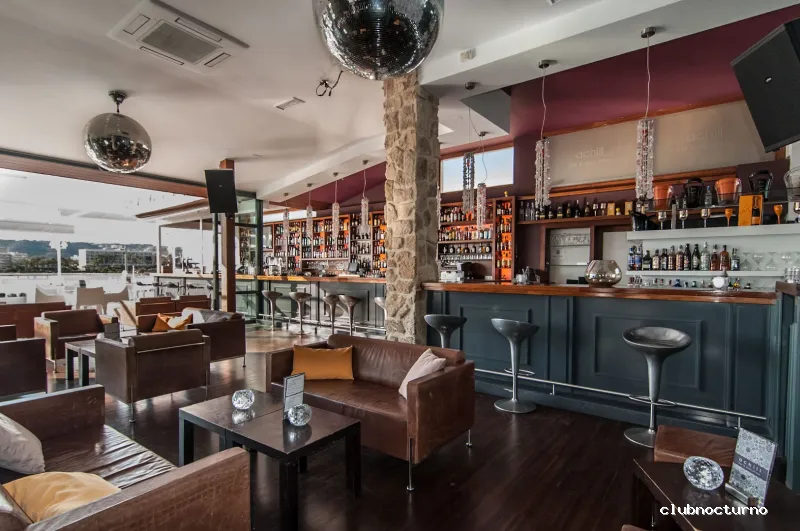 Achill Bar & Dancefloor • Lounge Jávea