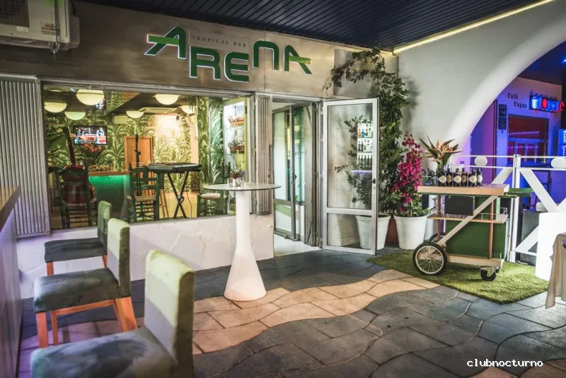 Arena Tropical Bar