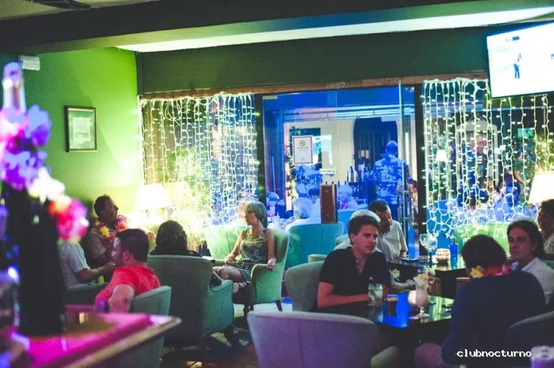 NAUTIC Fuengirola Bar Cocktails & Drinks