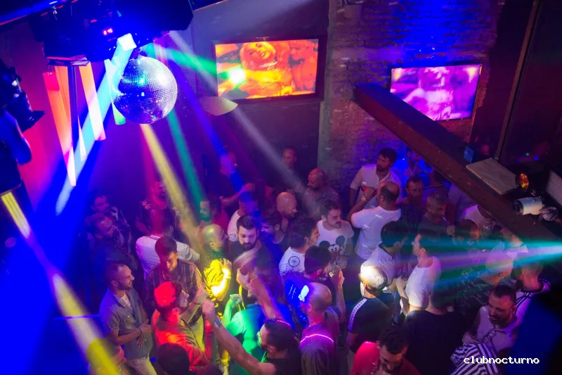 PRIDE B4R (Antes Men To Men)