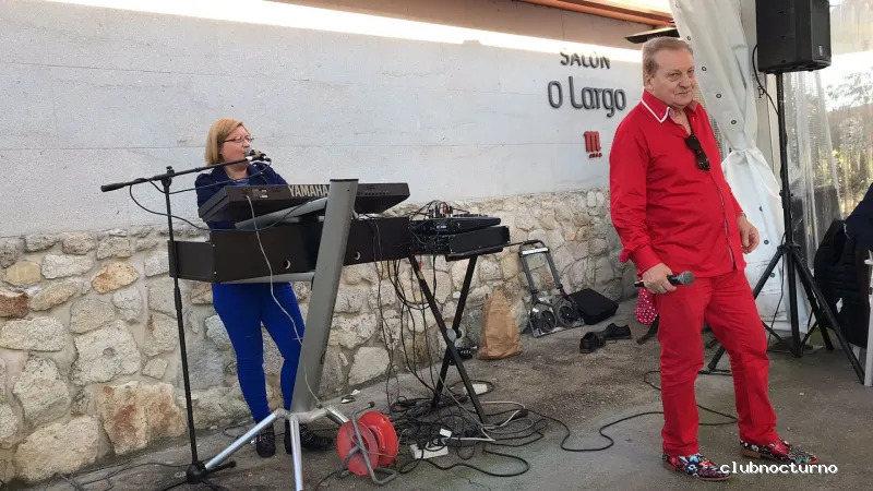 Salsa Costas Salón de Baile