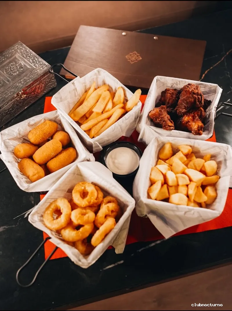 Shisha Golden Lounge