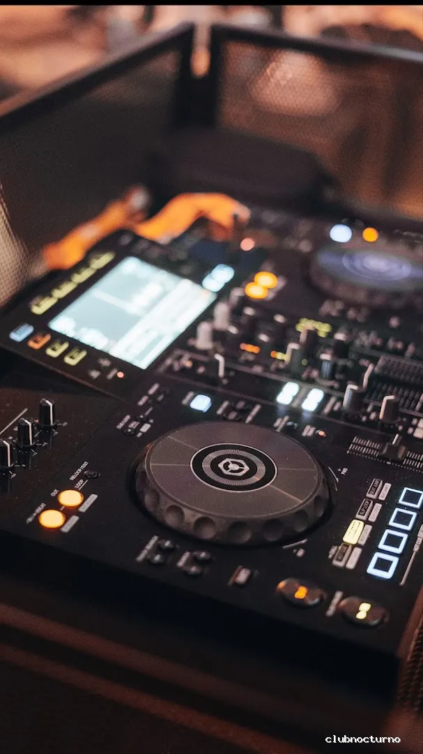 Shisha Golden Lounge