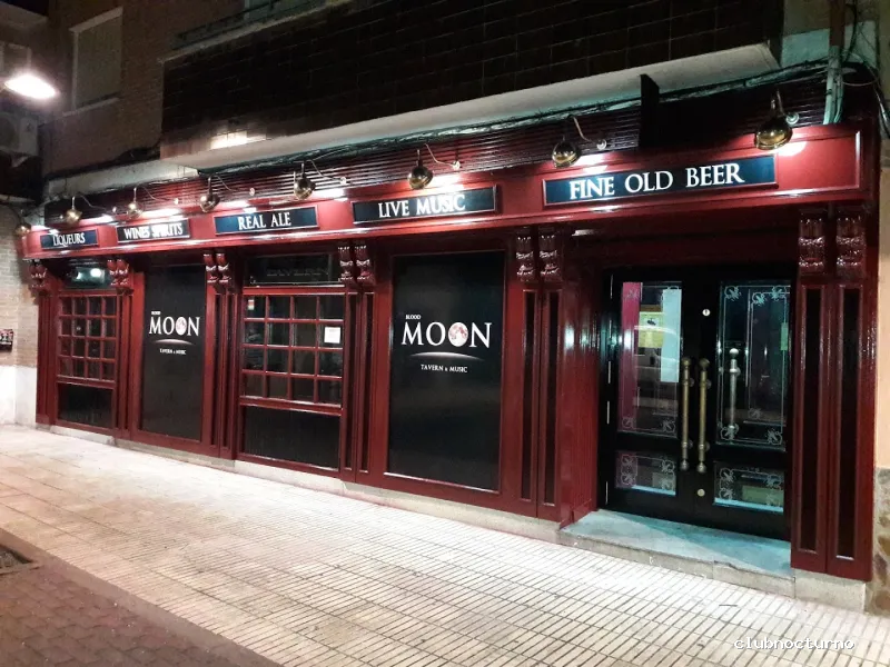 Blood Moon - Tavern & Music