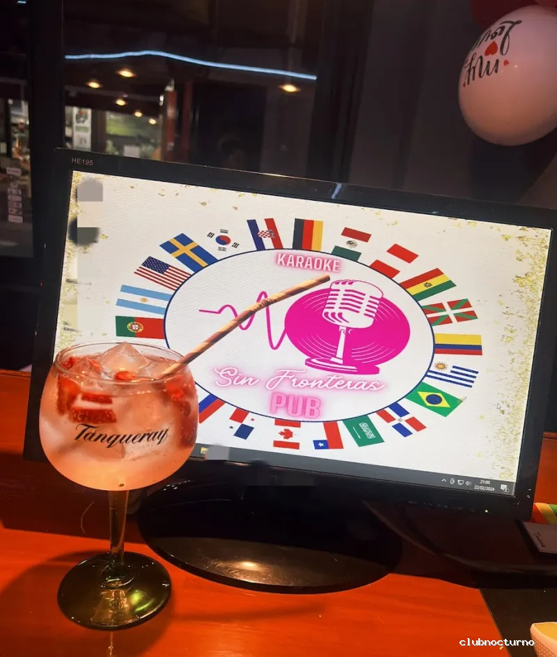 Sin Fronteras disco pub