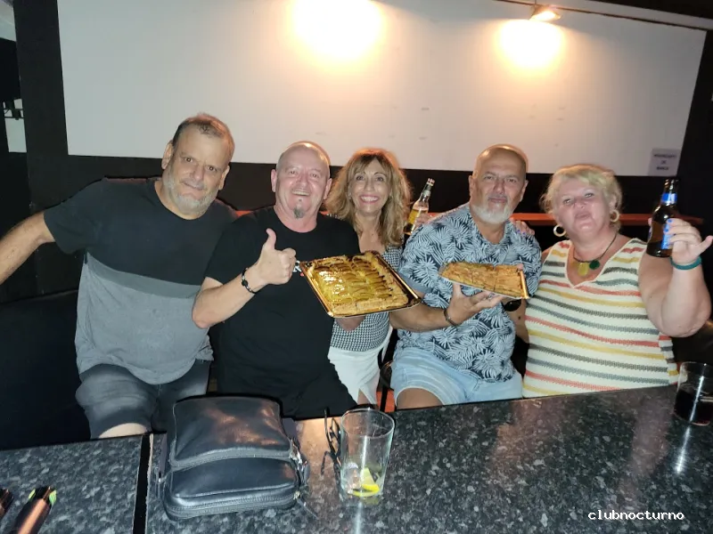 Karaoke Va a ser ke si