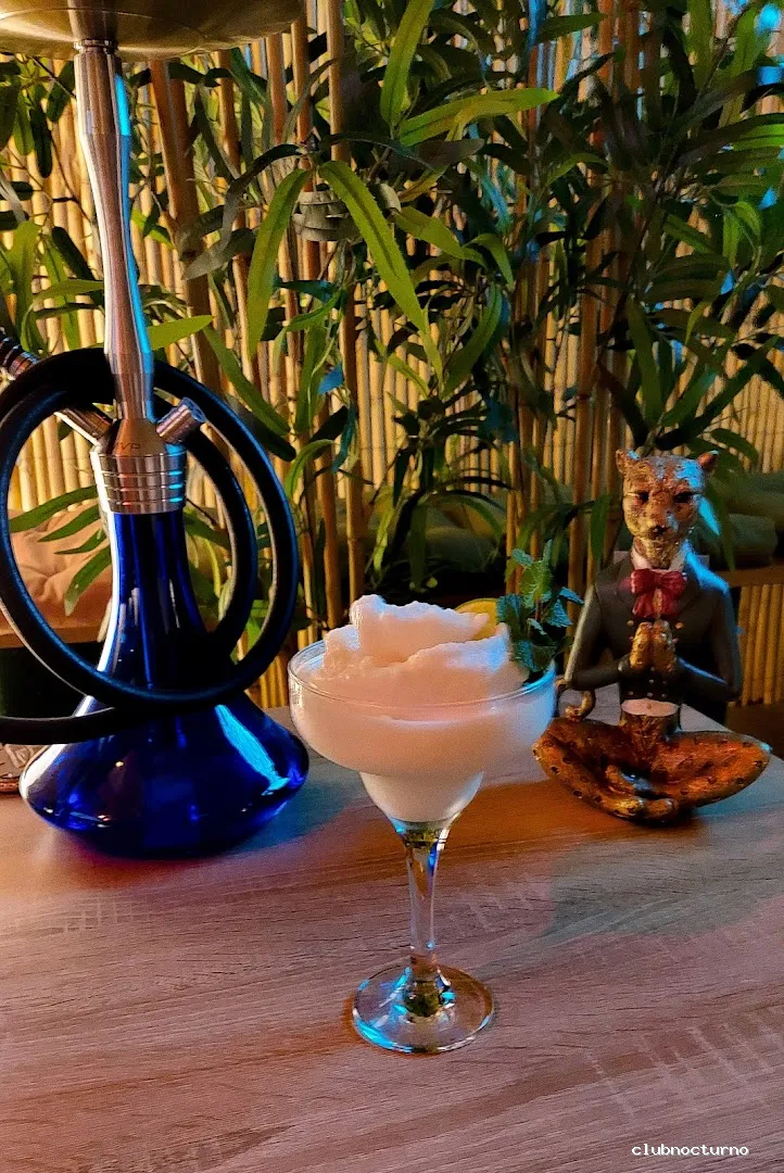 HOOKAHLIA - BEACH LOUNGE