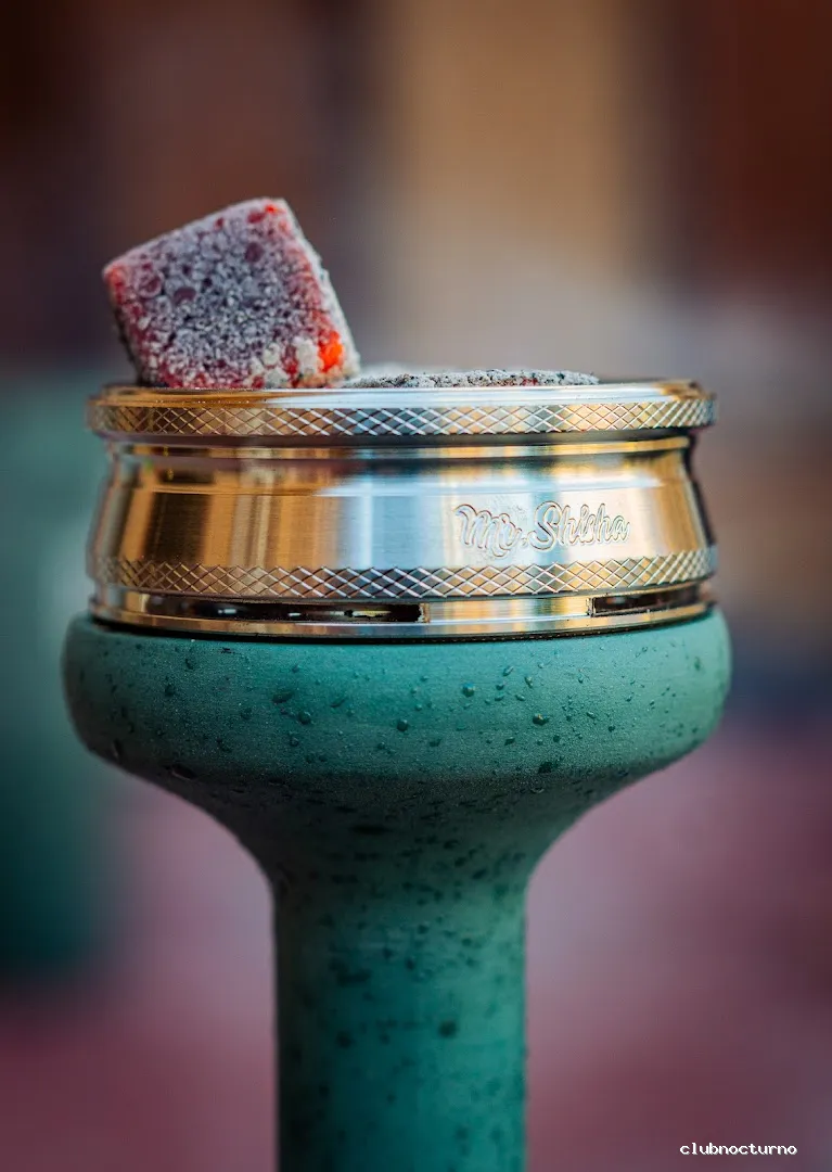 HOOKAHLIA - BEACH LOUNGE