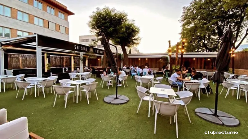 Deluxe Shisha Lounge