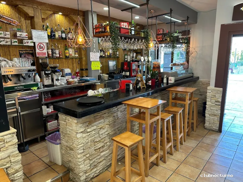 Varsovia Bar Valdemoro - Cafetería - Cervecería