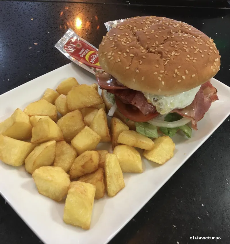 Varsovia Bar Valdemoro - Cafetería - Cervecería