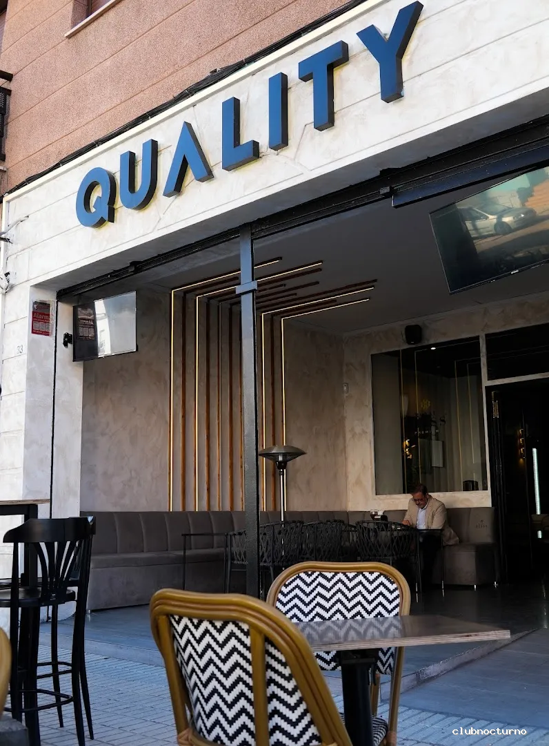 Quality Los Palacios | Desayunos, meriendas y copas