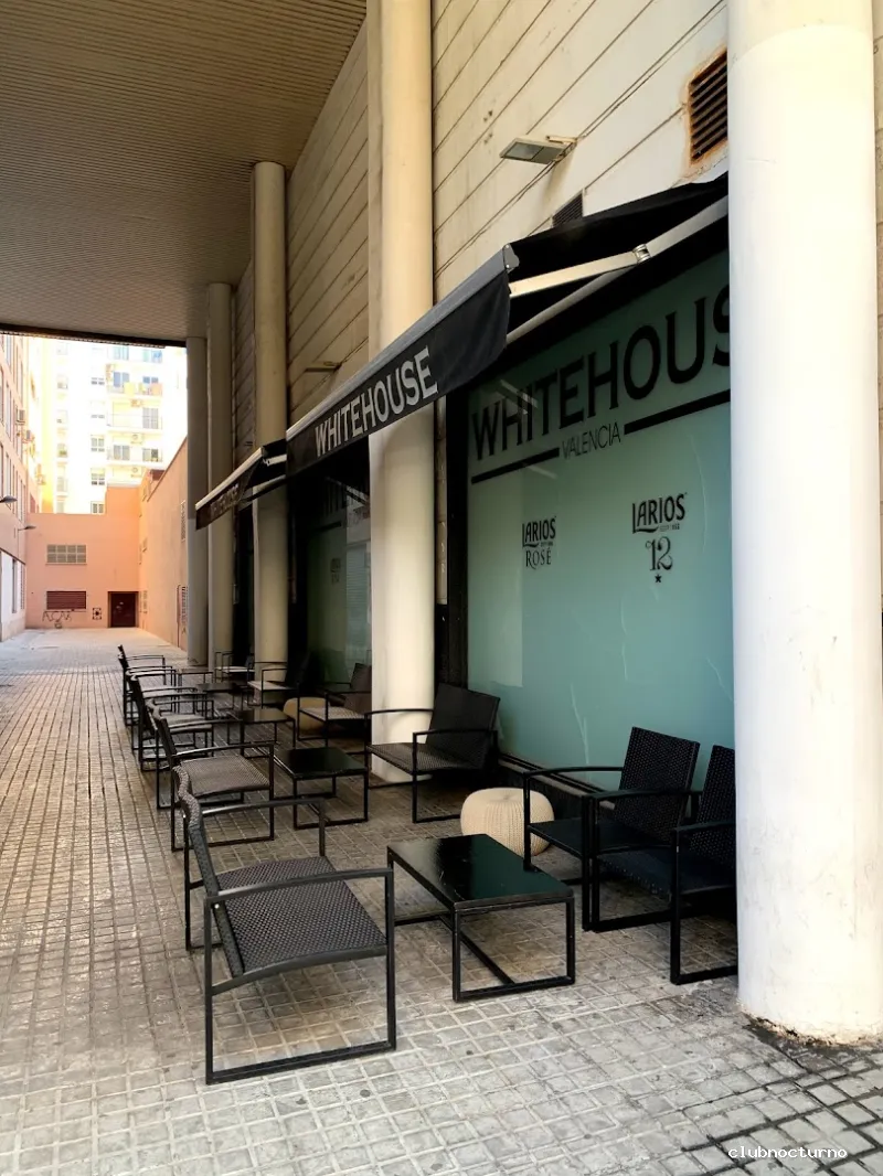 Whitehouse Valencia