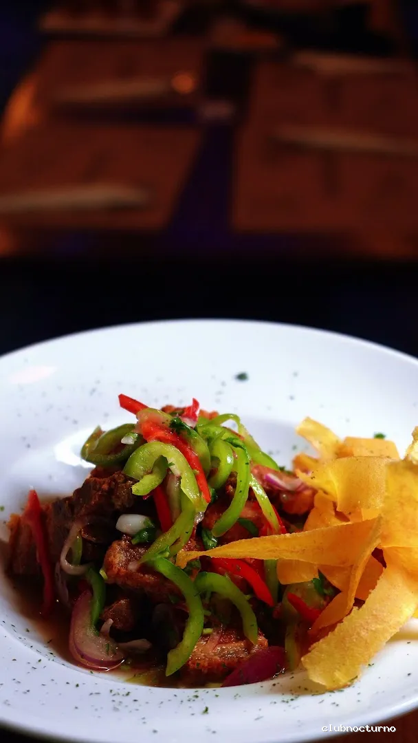 Mamajuana Restaurante Dominicano en Vallecas /RESTAURANTE DOMINICANO EN VALLECAS