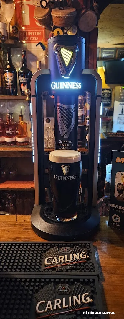 Britannia Inn - British Family Bar