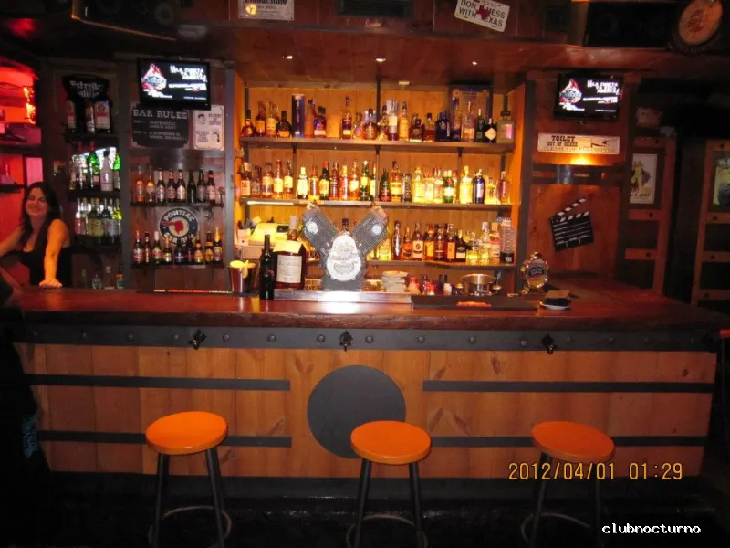 La Cuneta Rock Café