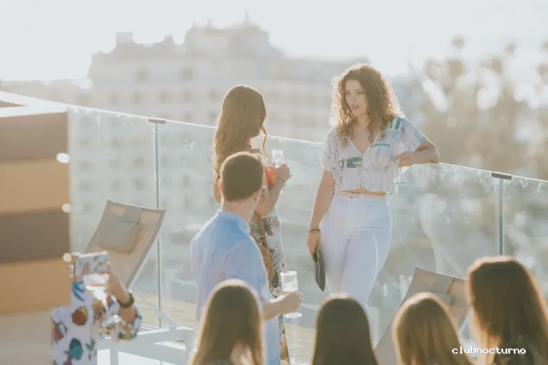 Vértigo Pool Club & Lounge