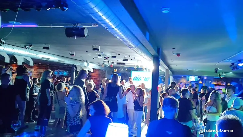 Discoteca Aigua (Social Club)