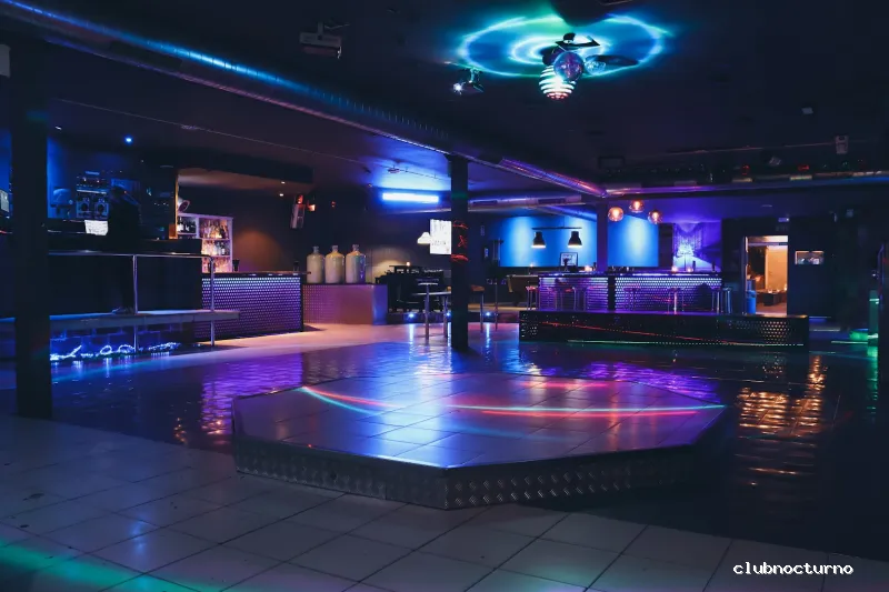 Discoteca Aigua (Social Club)