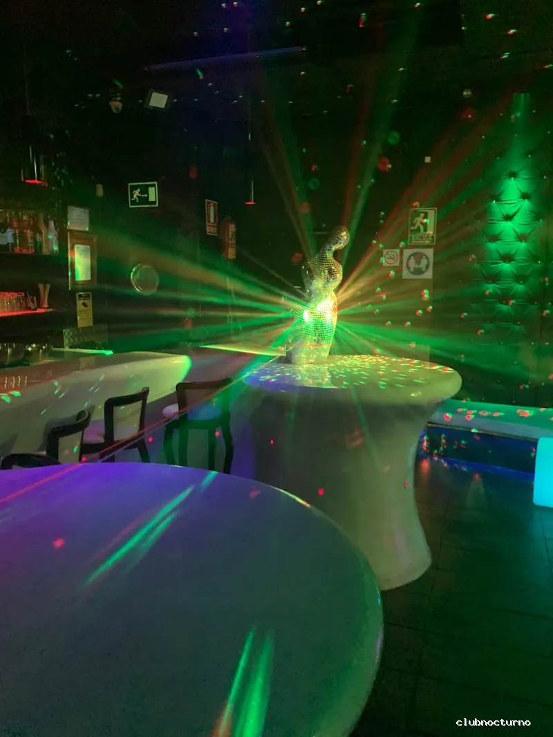 Encuentros Vip Madrid- Club Swinger Liberal