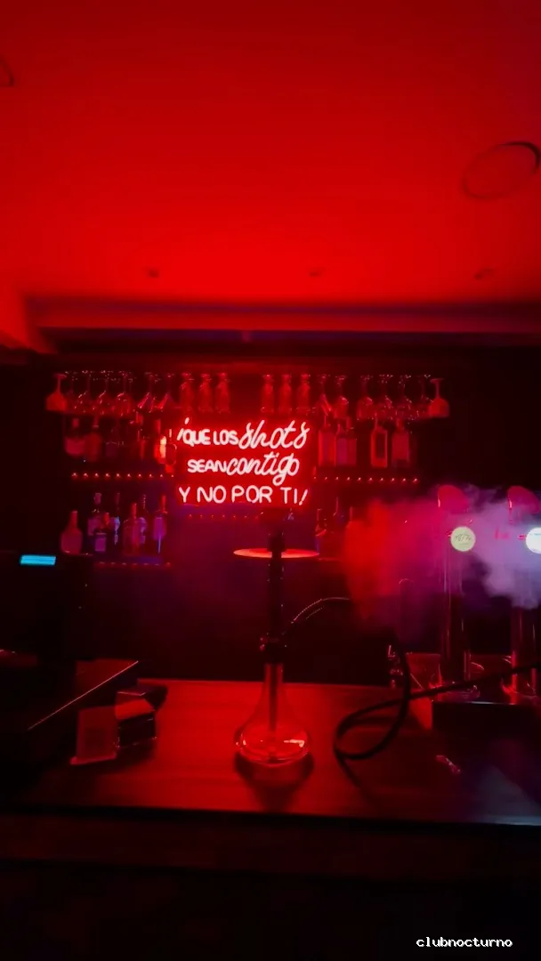 HOW HIGH pub & bar Madrid