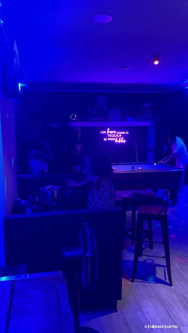 HOW HIGH pub & bar Madrid