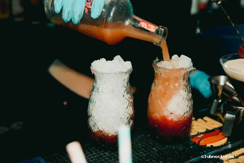 Tennessee Café Live