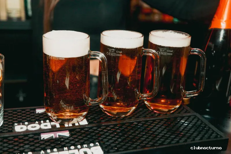 Tennessee Café Live