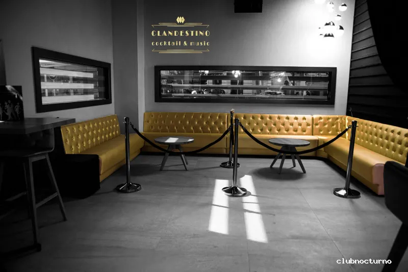Clandestino Cocktail & Music