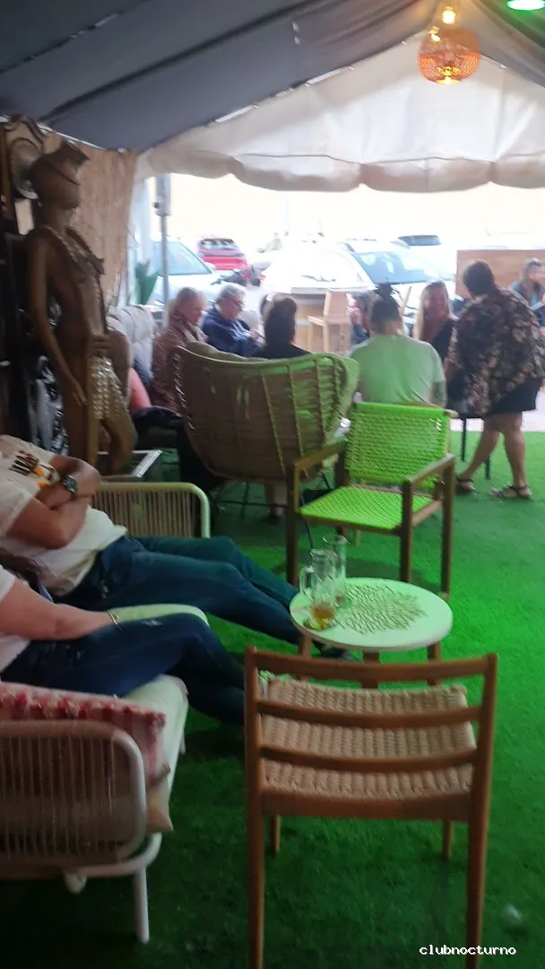 Bora Bora Shisha & Cocktails