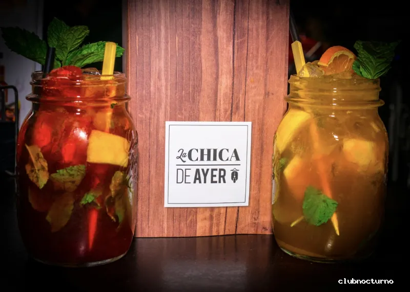 Pub La Chica de Ayer - Granada