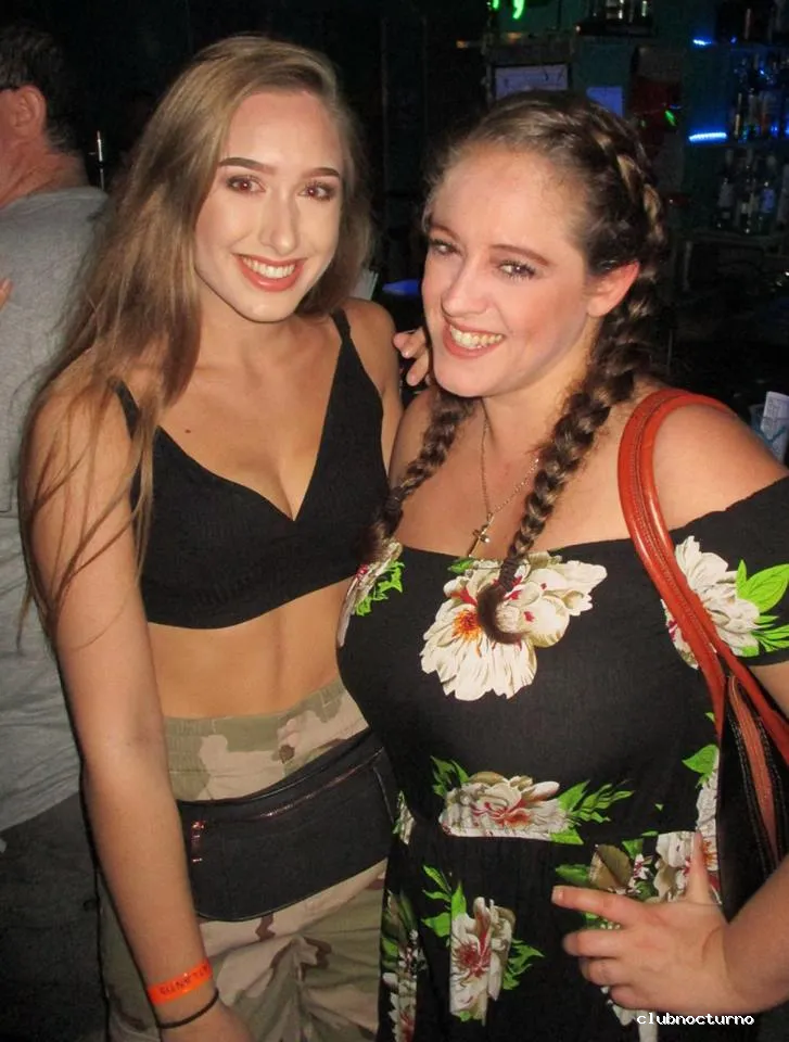 Flicks Karaoke & Disco Bar