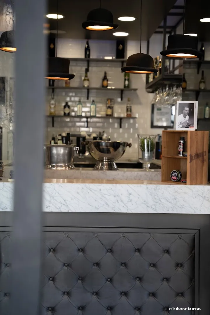 The Mens Lounge Marbella