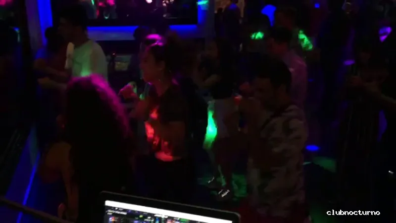 Times Square Music Club