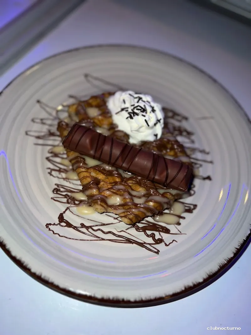 White Diamond Shisha Lounge