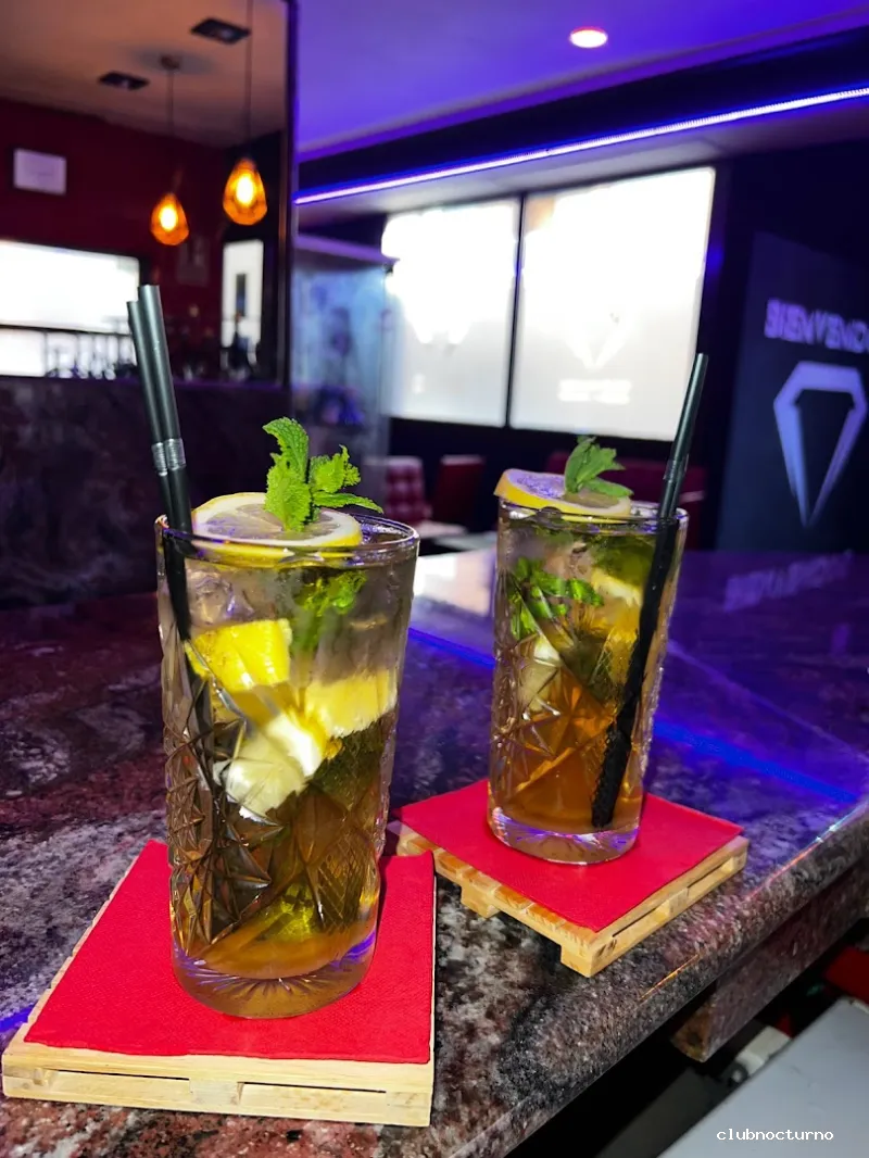 White Diamond Shisha Lounge