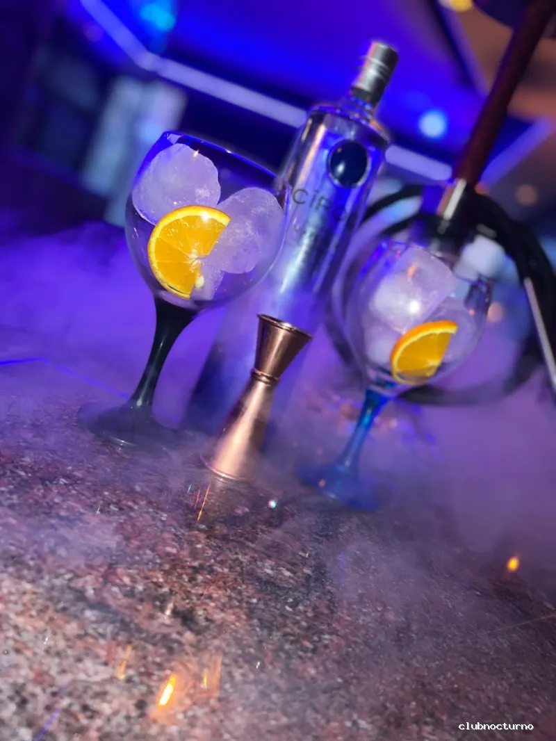 White Diamond Shisha Lounge