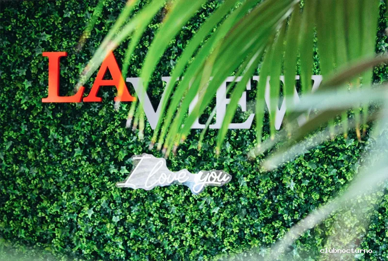 LA VIEW Restaurant | Lounge Bar