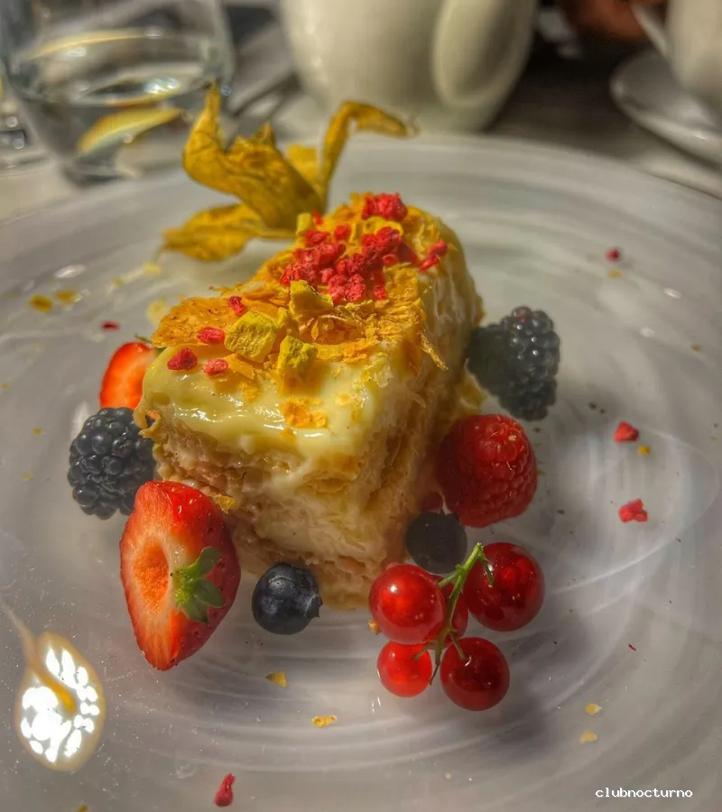 LA VIEW Restaurant | Lounge Bar