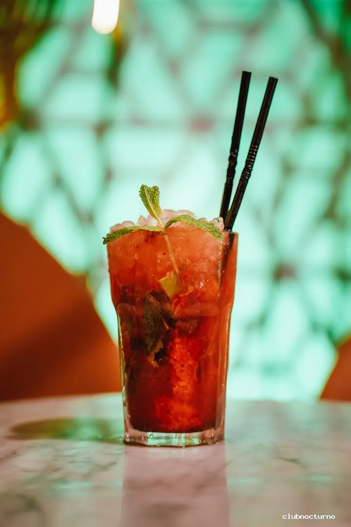 Mandalin Cocktail Bar | Lloret de Mar