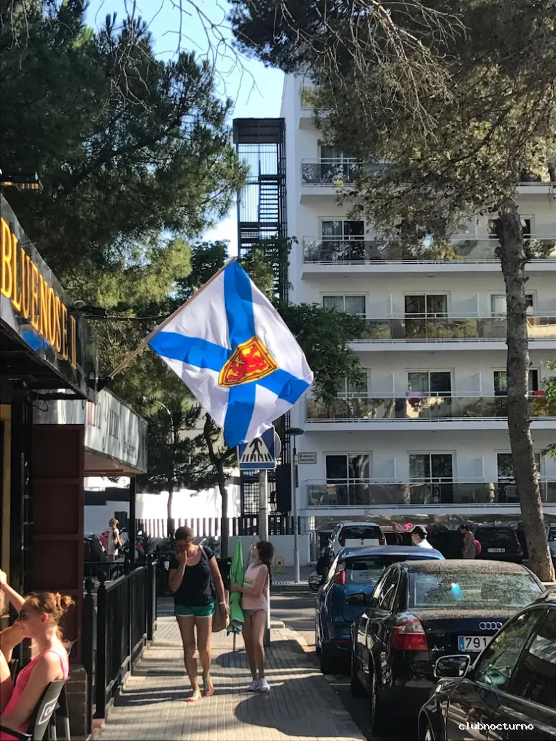 BLUENOSE II Rangers Pub / Bar