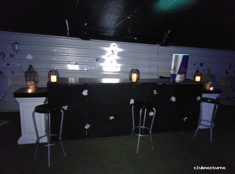 Capricho's swingers - Local liberal