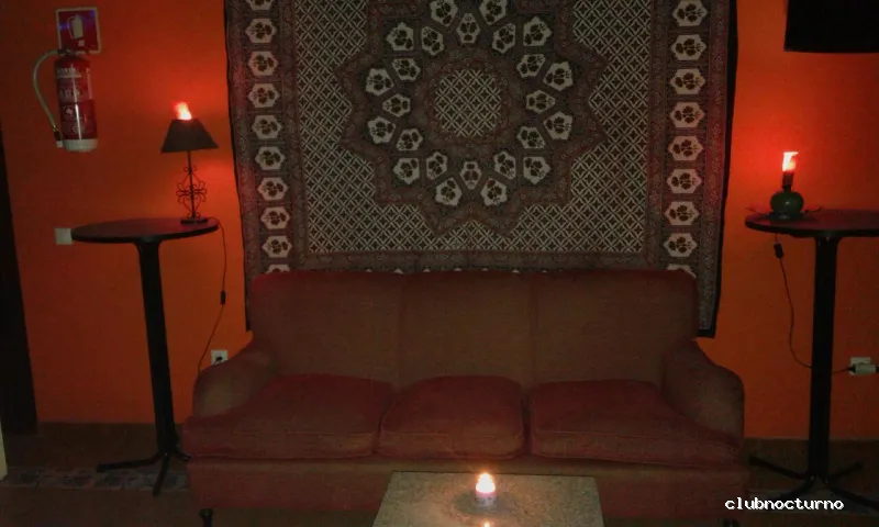 Capricho's swingers - Local liberal