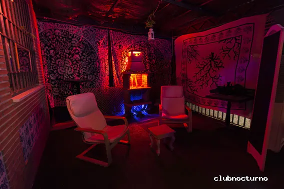 Capricho's swingers - Local liberal